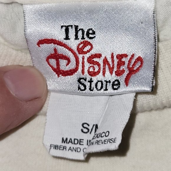 Pooh & Friends T-shirt "Home is where your friends are" Ivory Tee Size Small - Picture 2 of 4